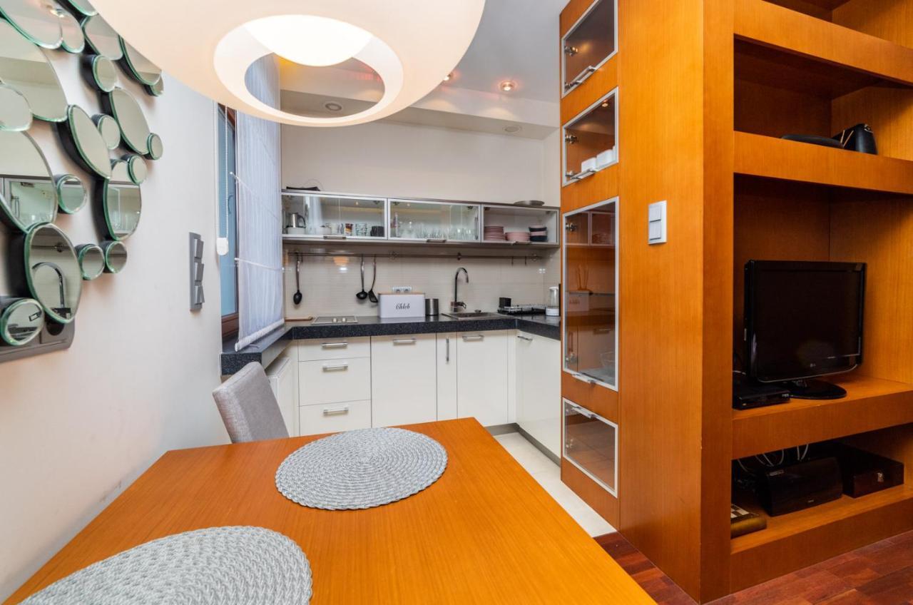 Broadway - Neptun Park By Oneapartments Gdansk Ngoại thất bức ảnh