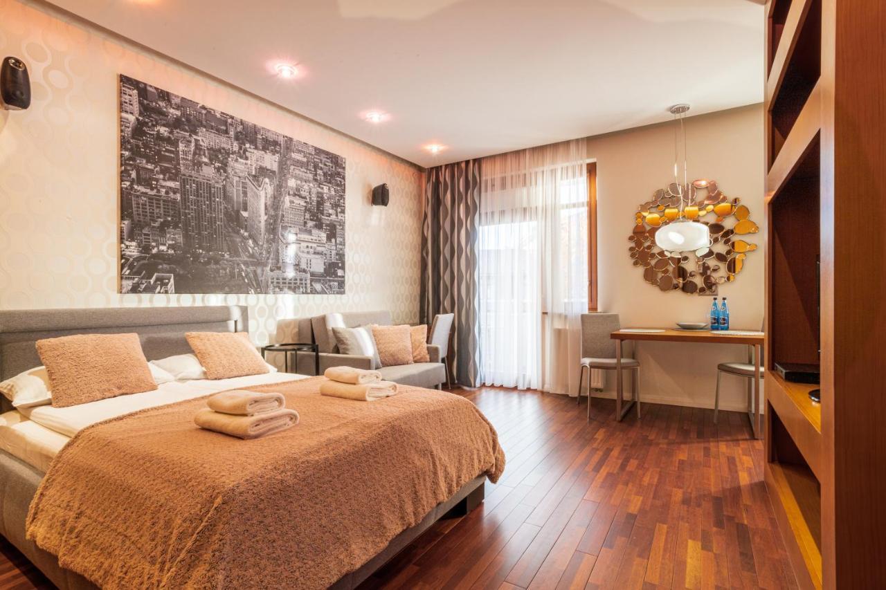 Broadway - Neptun Park By Oneapartments Gdansk Ngoại thất bức ảnh